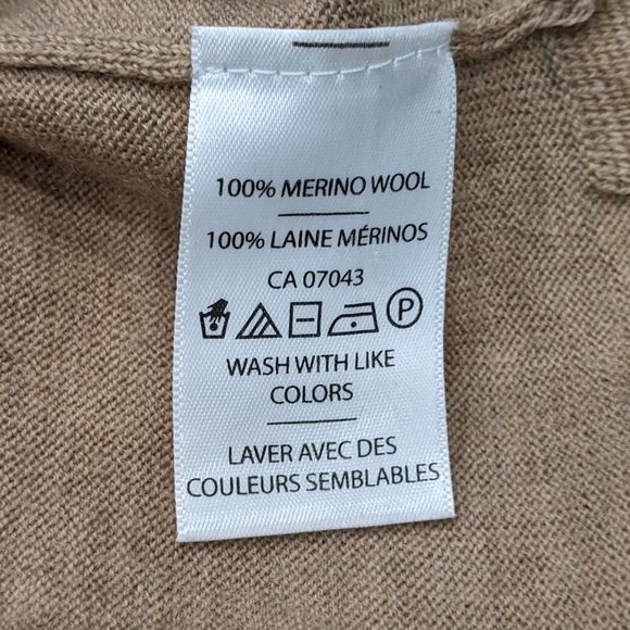 Tahari Camel Coloured 100% Extra Fine Merino High-Low V-neck Sweater Size L - Picture 6 of 6